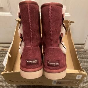 KOOLABURRA BY UGG VICTORIA SHORT BOOTS